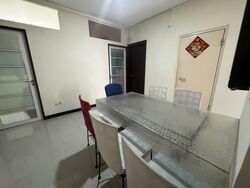 Canberlin Apartments (D14), Apartment #575135071